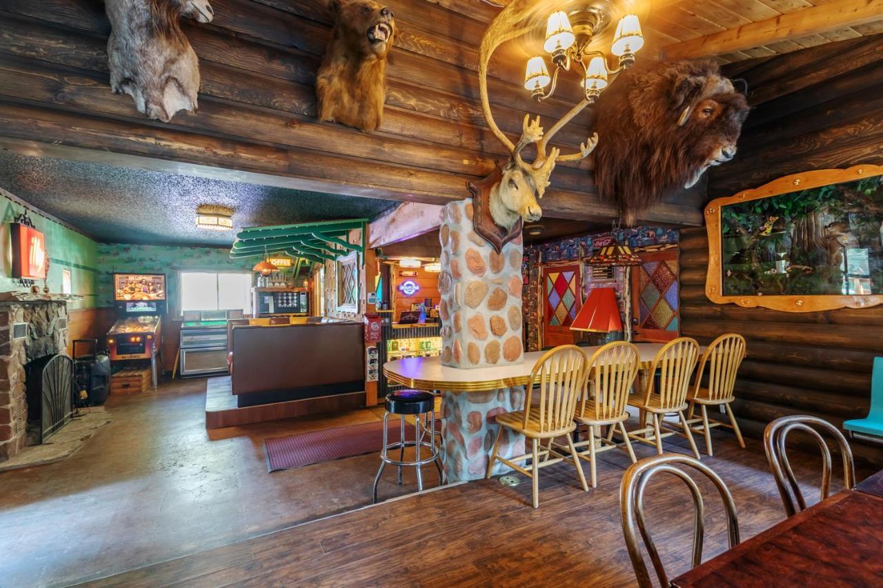 Hicksville Pines Chalets & Motel 아이딜와일드 외부 사진