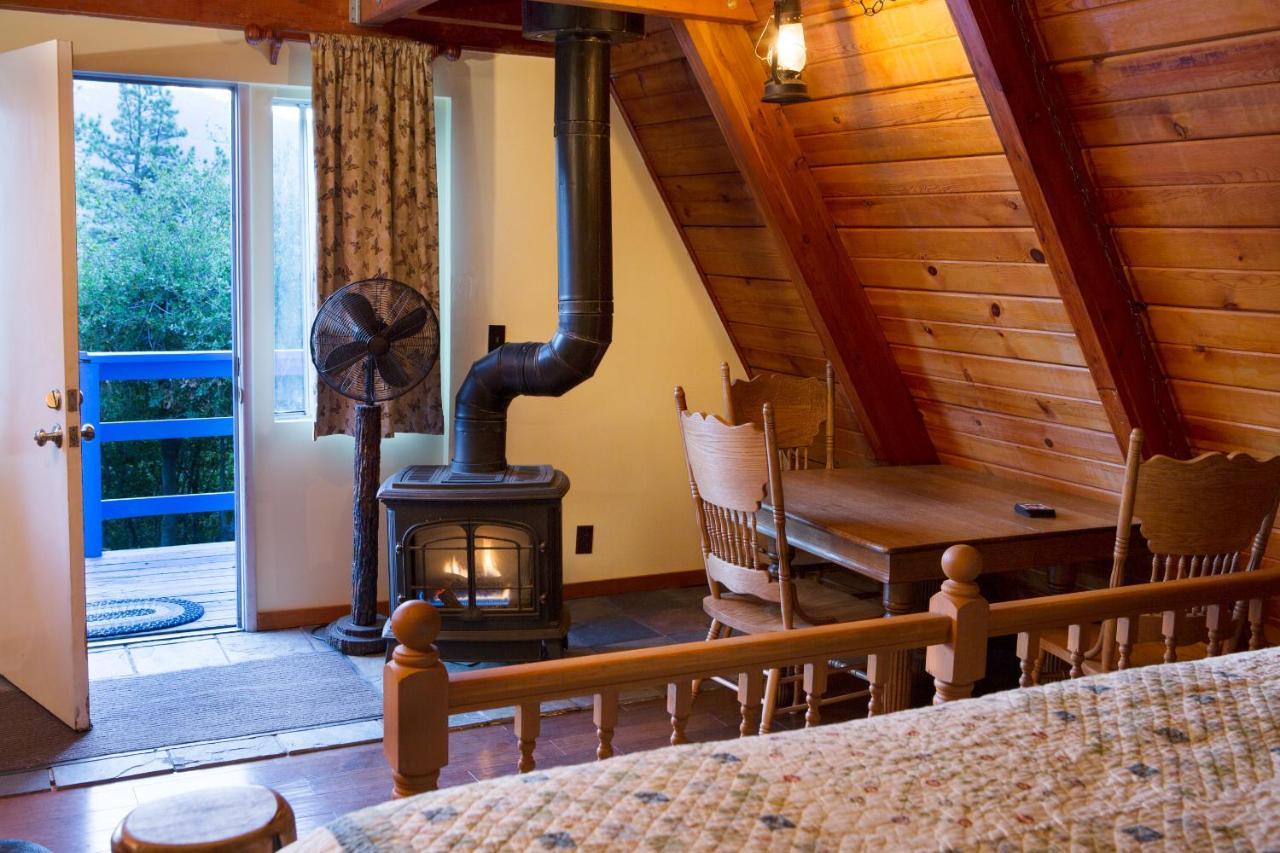 Hicksville Pines Chalets & Motel 아이딜와일드 외부 사진