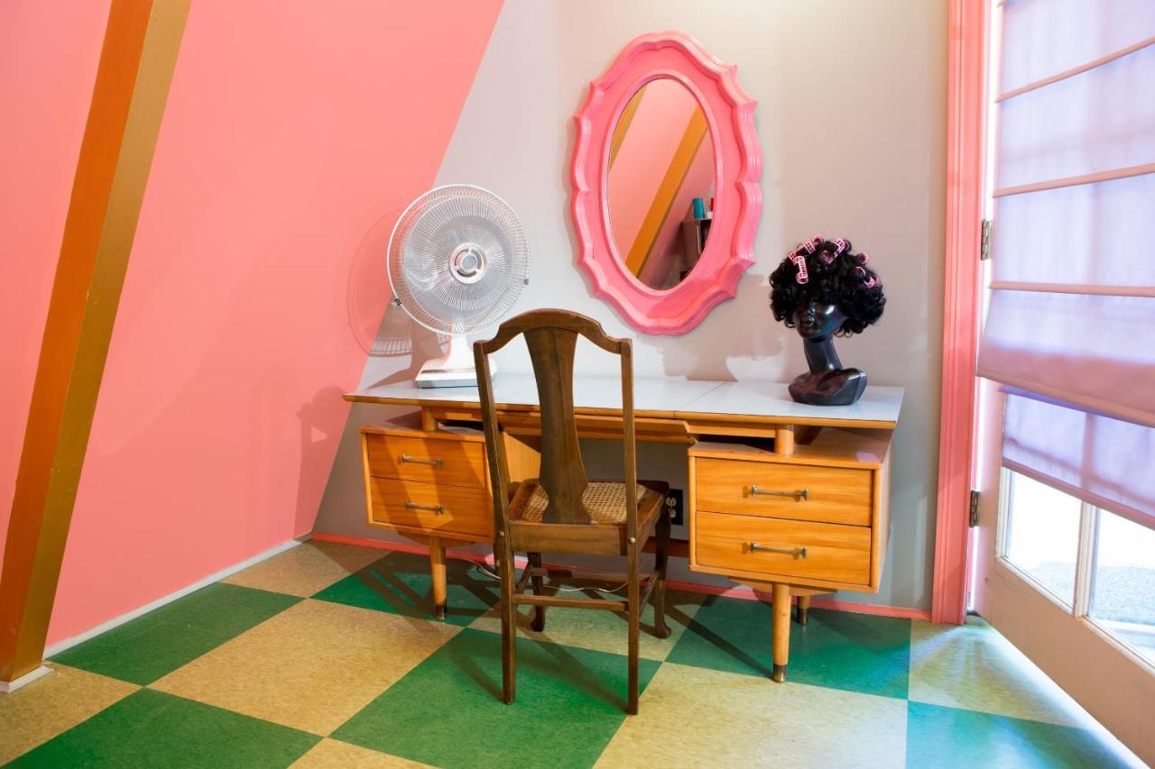 Hicksville Pines Chalets & Motel 아이딜와일드 외부 사진